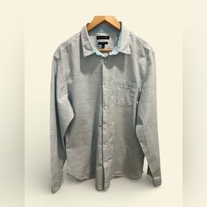 Banana Republic Grant Fit Light Blue Long Sleeve Button Down Shirt Men’s XL